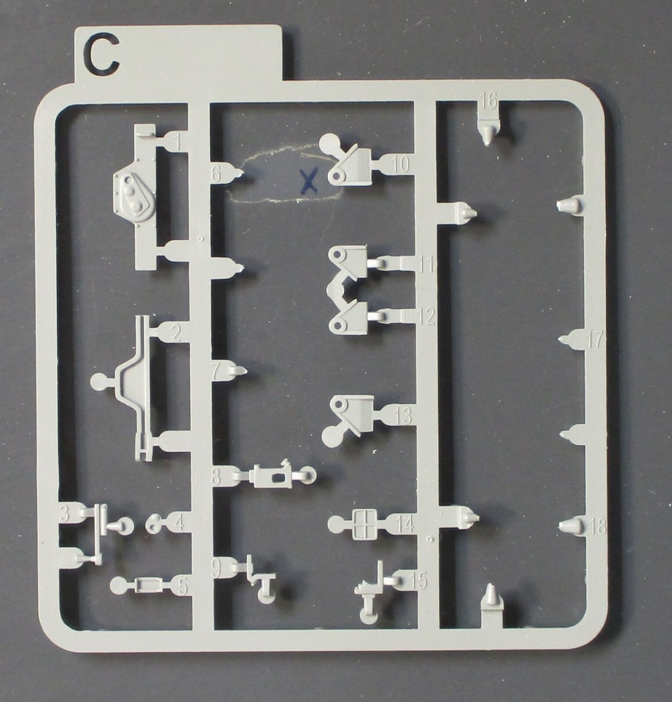 Takom 1/35th Scale Pz Kpfw III Ausf M – Parts Lot Cz from Kit No. 8002