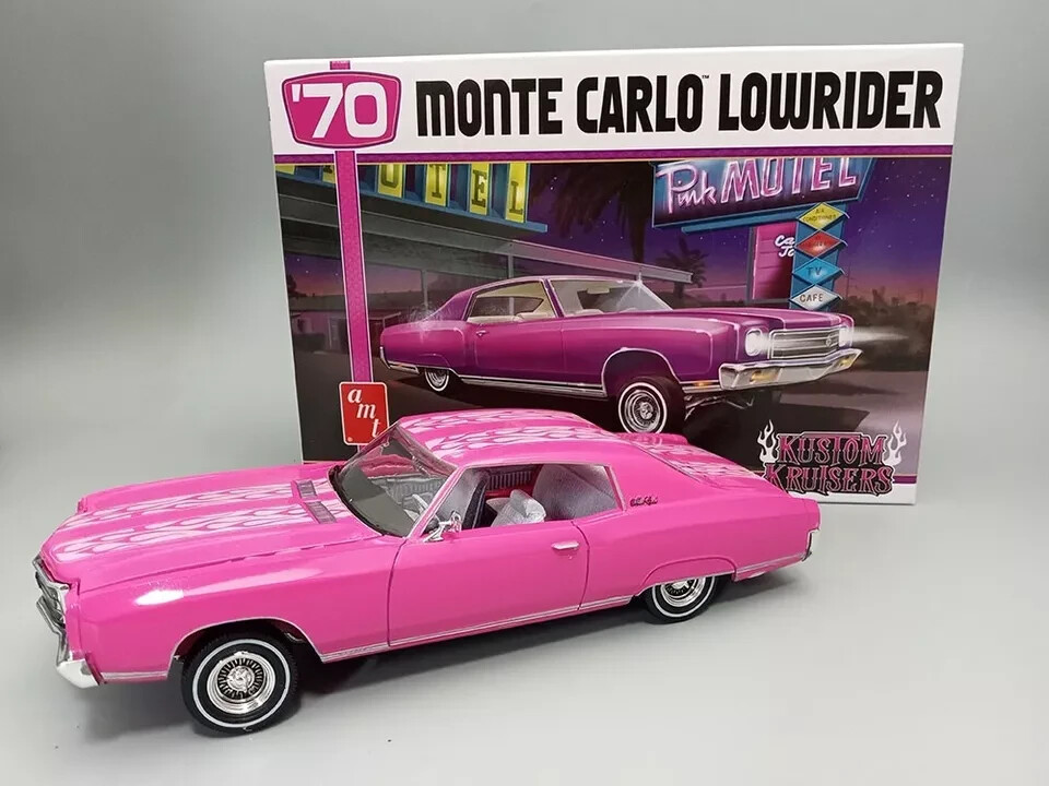 AMT 1:25 Scale 1970 Chevy Monte Carlo Lowrider Model Kit #1458~NEW in BOX