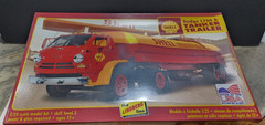 Shell Dodge 1700 & Tanker Trailer Lindberg 1:25 NEW FACTORY SEALED *US Seller*