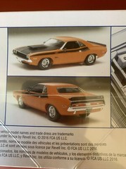 1:24 ‘70 DODGE CHALLENGER T/A 2’n1 Plastic Model Car Kit #85-2482 (Revell, 2016)