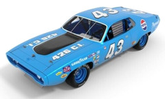 Salvinos JR 1/25 #43 Richard Petty 1971 Plymouth Road Runner Model NASCAR NEW!