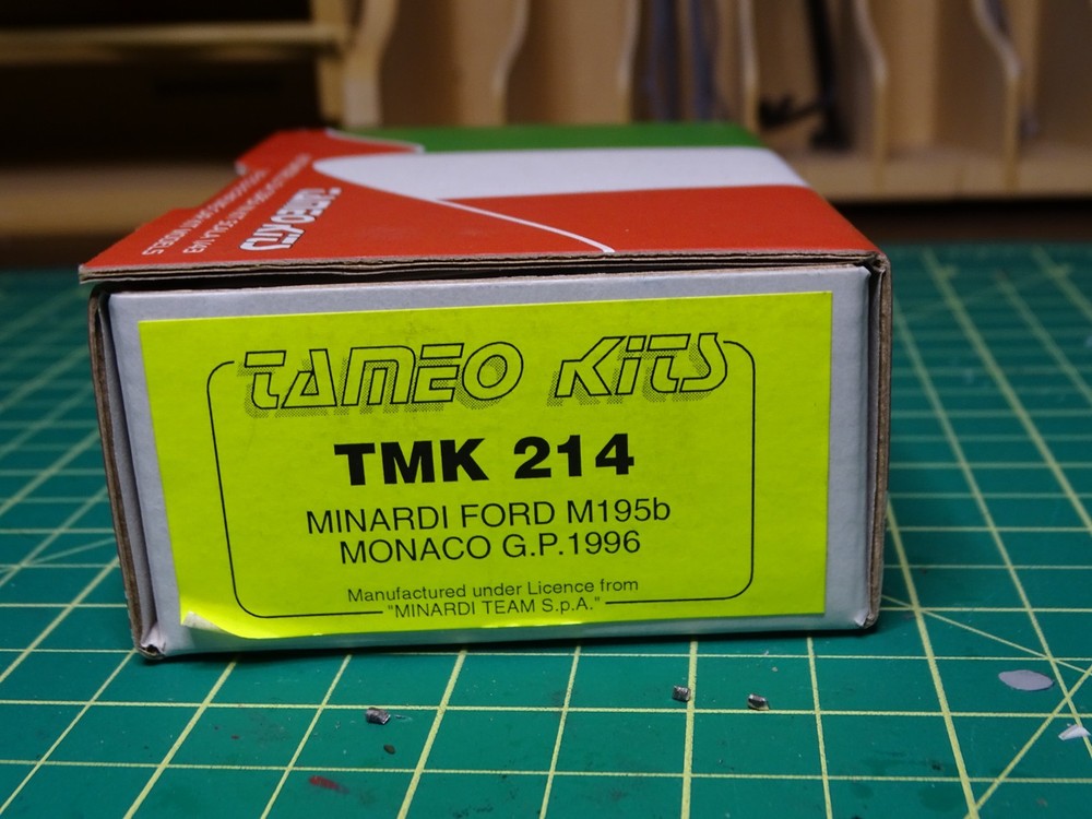 Tameo – TMK214 Minardi 195bFord- 1996 Monaco G.P. – Metal Car Kit – Scale 1:43,