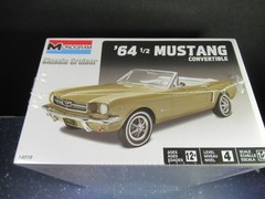 1964 1/2 Mustang Convertible Model Kit Monogram #14019 Level 4 New Sealed 1:24