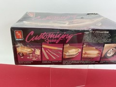 AMT 1950 Ford Convertible Customizing 1/25 Scale Vintage Model Kit 1987 sealed