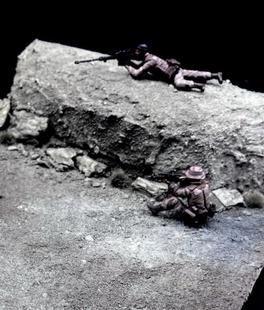 1/35 Scale Military Diorama Base Terrain Display Model Soldiers Figures Diecast