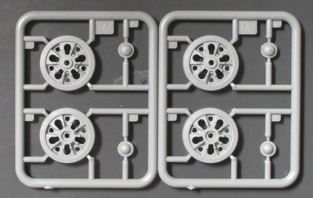 Miniart 1/35 Scale T-34/85 mod. 1960 – Parts Tree Mc x 2 from kit No. 37089