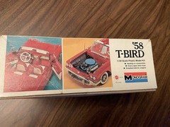 Vintage model Ford Thunderbird Dual Hardtop & Convertible Model Kit Monogram