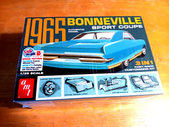 2022 AMT Model 1965 BONNEVILLE FAST-BACK SPORT COUPE 3 in 1 Kit #AMT1260/12