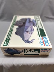 1/35 esci LAV 25 Piranha
