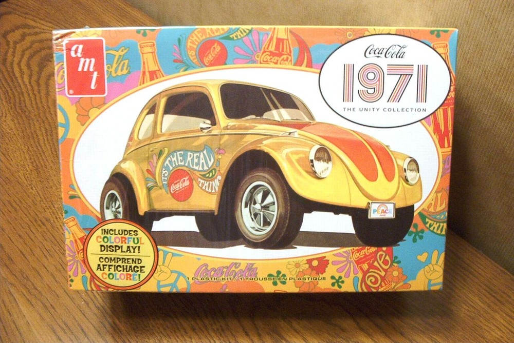 AMT VOLKSWAGON SUPERBUG 1971 Unity Graphics (Coke) 1/25 SCALE KIT