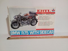 Ertl 1/9 BMW R-75 motorcycle with Sidecar WP235 NOS