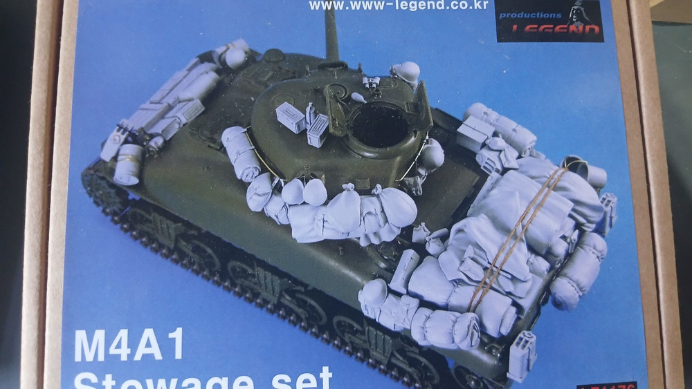 Legend 1/35 M4A1 Sherman Tank Stowage and Accessories Set WWII (Resin) LF1176