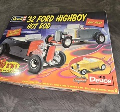 Vintage Revell Big Deuce ’32 Ford Highboy Hot Rod 1:8 3’n1 Model Kit Yellow