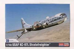 ACADEMY MODELS 1:144 SCALE USAF KC-97L Stratofreighter Aircraft Kit #12640~NEW