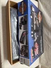 REVELL 1:32 SNAP TITE HARLEY DAVIDSON TRACTOR TRAILER MODEL KIT PARTS LOT