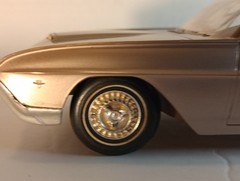 RARE 1963 Ford Thunderbird Dealer Promo 1:24 Plastic Car Bronze