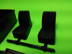 1984 GMC 4×4 Pickup The Fall Guy Truck 1/25 interior tub bucket seat dash