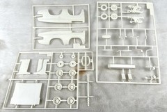 AMT Ford Custom Six-Wheel Van w/ Trail Bike 1:25 Model Kit 2502 – SEALED PARTS