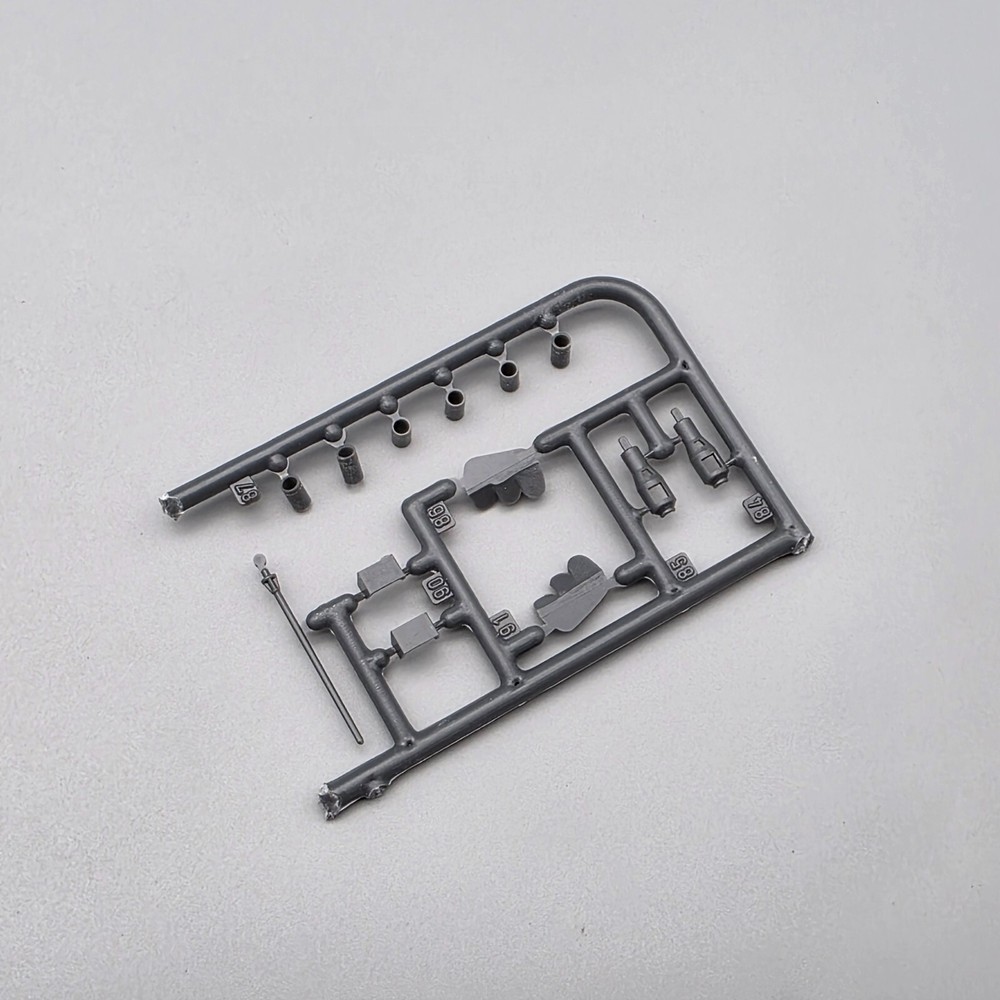 Testors Italeri 1/35 Sd.Kfz. 234/2 Puma Parts Pieces Lot 2