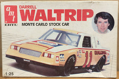 AMT ERTL 1:25 SCALE MODEL KIT #11 PEPSI CHEVY MONTE CARLO – DARRELL WALTRIP