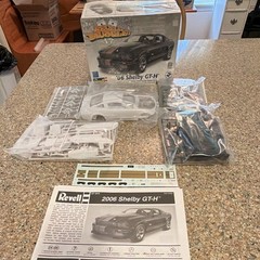 Revell Muscle 2006 Shelby GT-H 1:25 Plastic Model Kit Skill 2 #85-4212