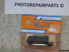 Roco Minitanks (NEW) 1/87 Modern West German 712 Pinzgauer Ambulance Lot #6999©