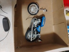 1971 Revell #H-1500 Kawasaki Mach III 1/12 Scale Motorcycle Model Kit