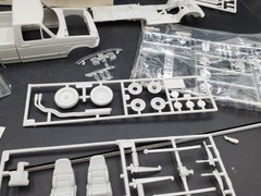 😎🚦AMT ERTL 1994 Ford F-150 Lightning 1:25 Scale Model Kit #6153 – bad decals🤑