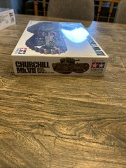 Tamiya 35210 1/35 Military Model Kit British Infantry Tank Churchill Mk.VII