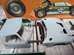 Vintage Aurora Ford GT Flying Tiger Plastic Model Race Car Kit 1:25