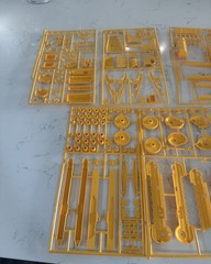 amt CATERPILLAR BULLDOZER D8H 1/25 Model T818 Vintage Open Box Read Description