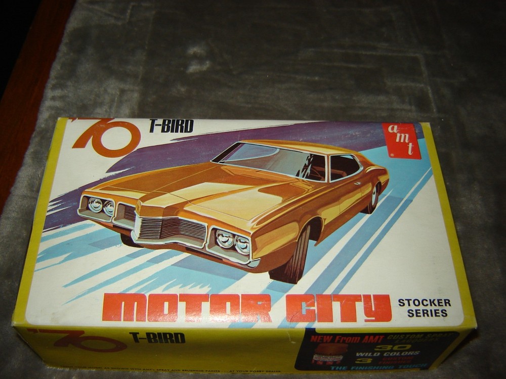 AMT X855 Original Vintage 1970 T-Bird Motor City Stocker Series Kit Mint in box