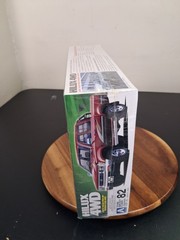 Aoshima 1/24 scale Toyota Hilux 4WD LN107 Pick-Up Double Cab Plastic model kit