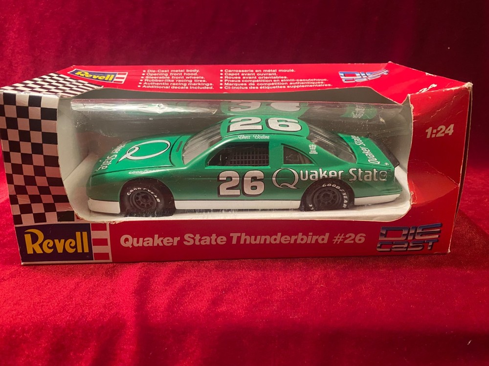 1992 Revell Quaker State Thunderbird #26 Brett Bodine Die Cast new Lot 323