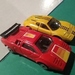 ZEE TOYS RACERS, FERRARI 365BB, COUNTACH LP5000S #D70/61 2.75″ DIE CAST NEW MINT