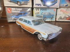Hubley 1960 Ford Country Squire Wagon Promo 1/25