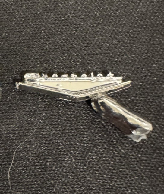 Revell 7383 57 Chevy Parts Kit Bash Chrome Emblem #90