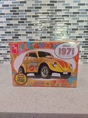AMT 1/25 – Coca-Cola The Unity Collection 1971 Volkswagen Superbug AMT1284M/12
