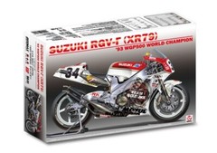 PSL PLATZ BEEMAX Suzuki RGV-Γ (XR79) 1993 WGP500 Champion Model kit BX13001 RZ