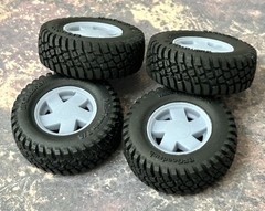 1/24 Scale: 18-Inch “Off-Road 90s Chevy Truck ” Wheels W/ Mud Tires;Jeep,Resin