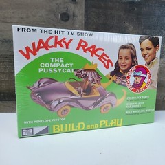 Wacky Races Compact Pussycat Figure Snap MPC Model Kit Penelope Pitstop Mancave