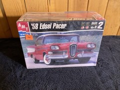 AMT ERTL 1/25 Scale ’58 Edsel Pacer – Factory Sealed