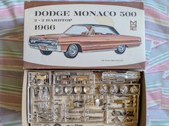 *ULTRA RARE! *ORIGINAL VINTAGE MPC 1966 DODGE MONACO KIT **COMPLETE *SUPER NICE!