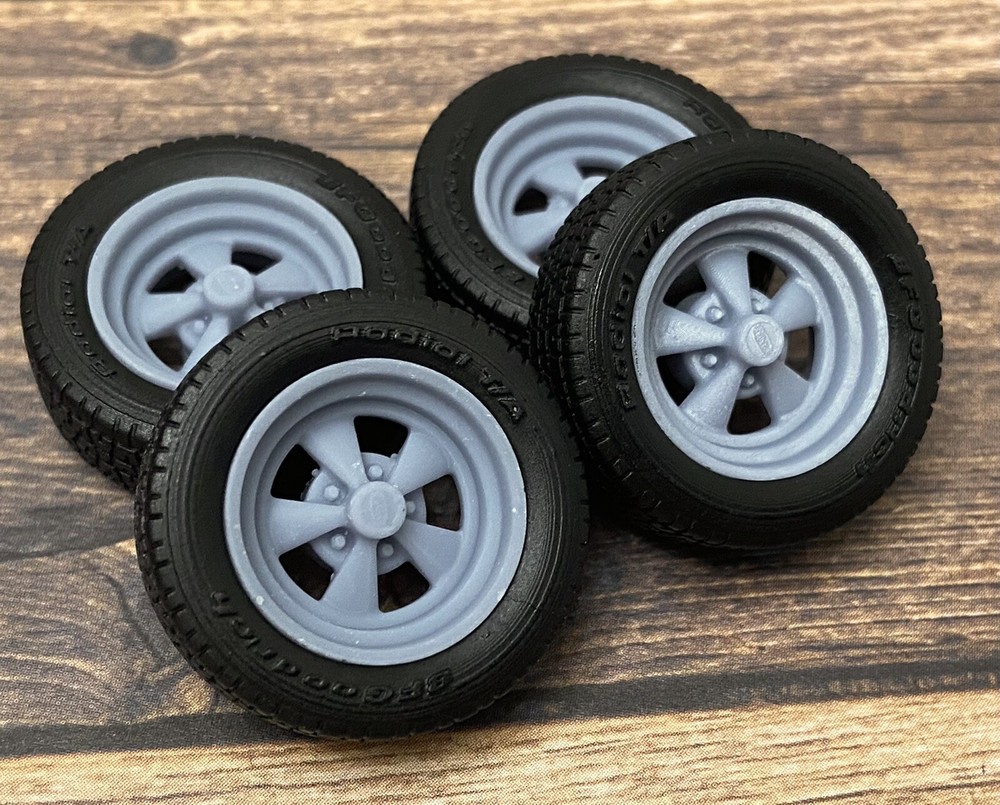 1/24 Scale: 17-inch “Cragar SS” model car wheels/tires. Resin; 3D
