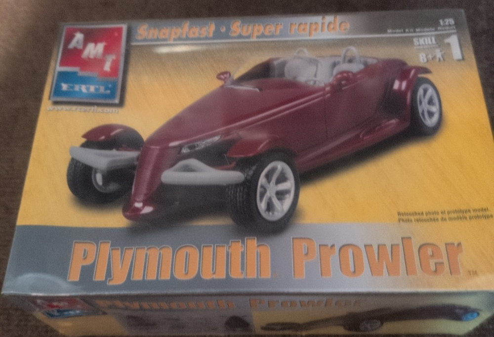 AMT ERTL PLYMOUTH PROWLER CAR MODEL FACTORY SEALED MINT 1:25 hotrod Chrysler