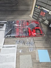 FERRARI 348 TS REVELL 07254 1:24 Model Car Kit [New Open Box] – Red