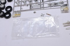 AMT ERTL 1972 CHEVROLT NOVA SS SCALE 1:25 MODEL KIT