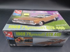 🔥😎AMT ERTL 1969 Plymouth GTX 440 Street Custom 1:25 Model Kit Muscle 31930😎🔥