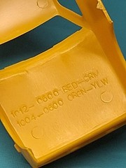Revell AMT Ertl Monogram MPC 1/32 Model Part Snap Tite Toyota Pickup Yellow Body