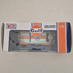 Motormax 1966 Volkswagen Beetle #48 Gulf Diecast Model Car 1:24 scale 79655 NIB
